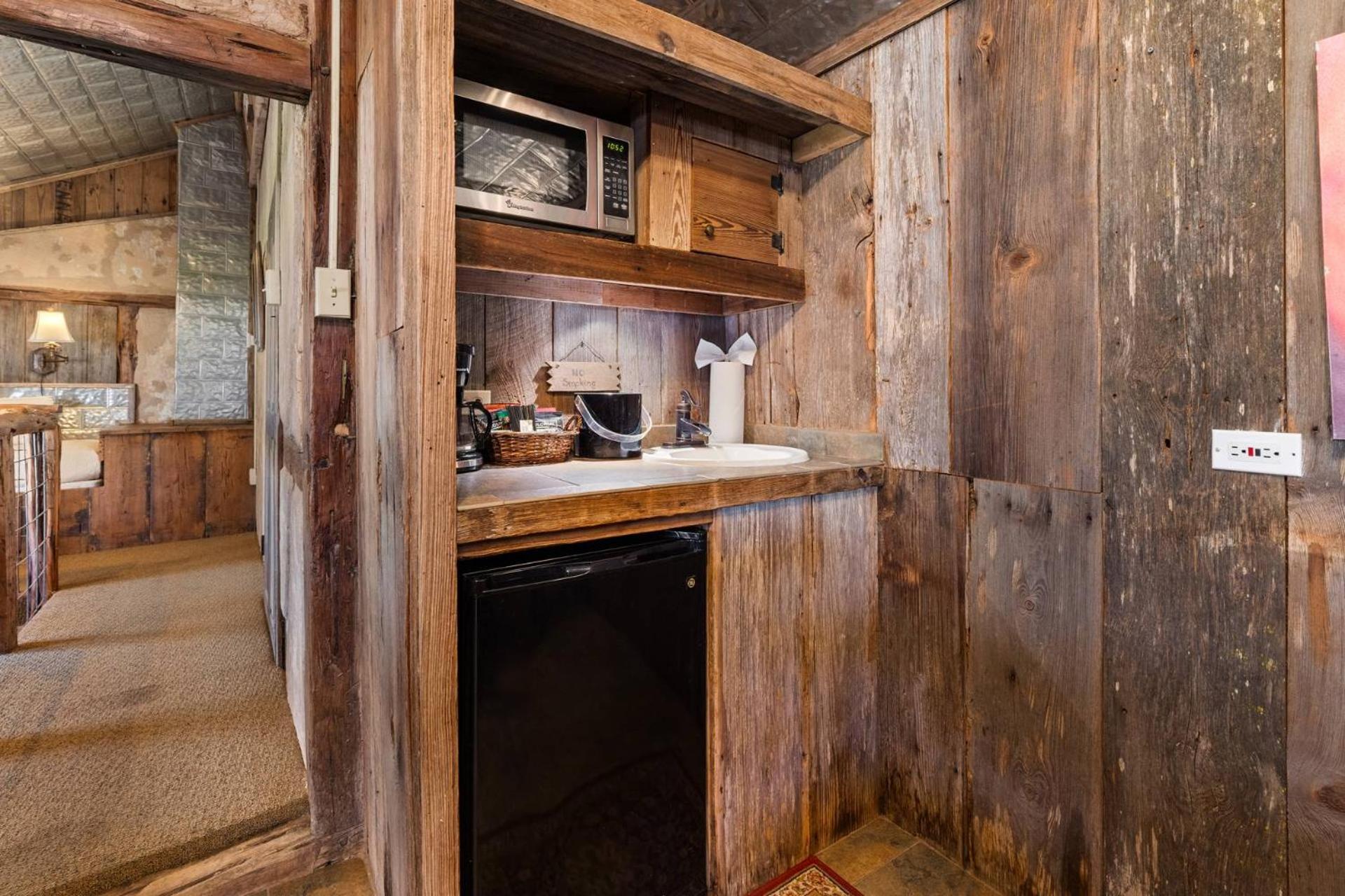 #6 The Root Cellar At Garrison In Gruene New Braunfels Exterior foto