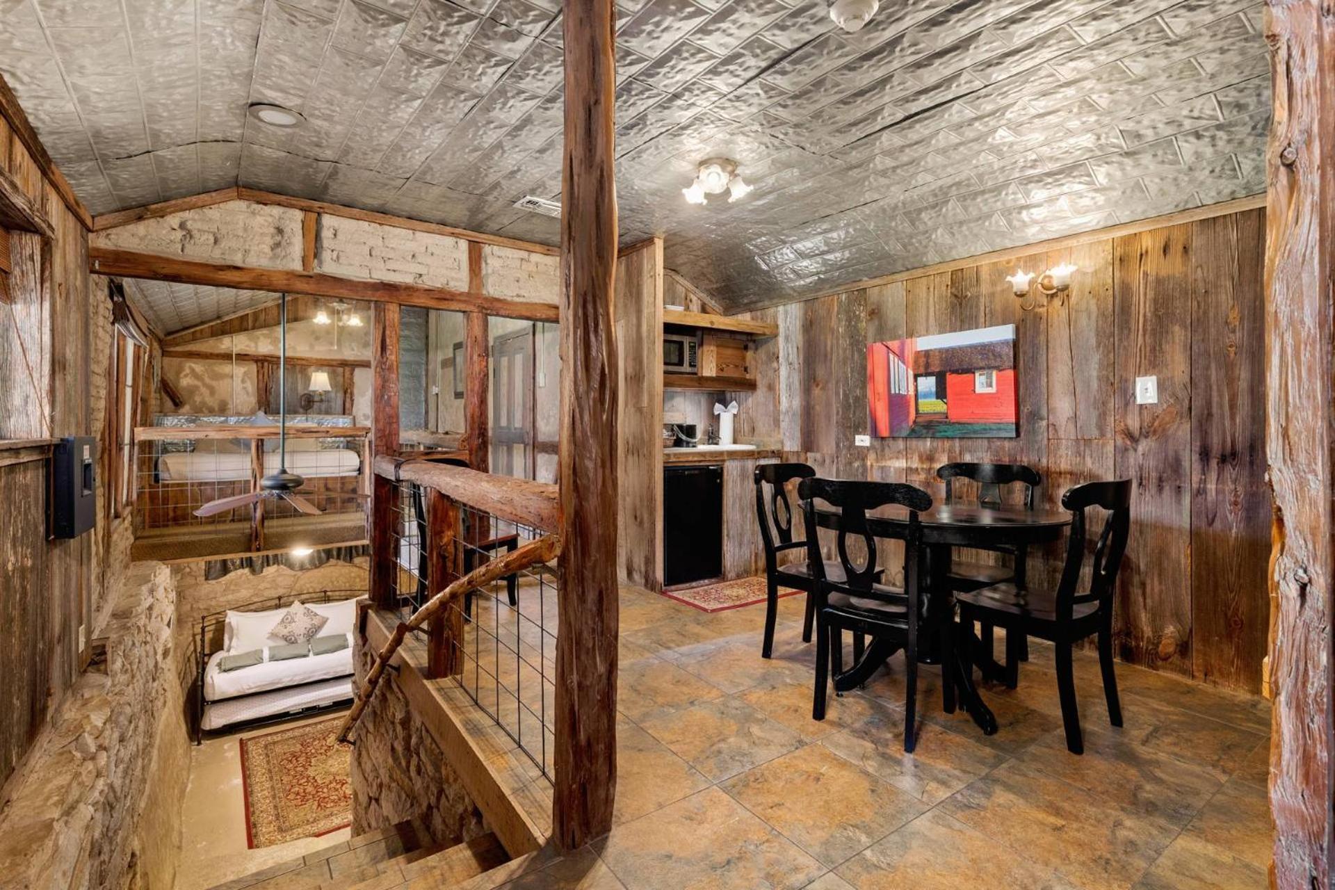 #6 The Root Cellar At Garrison In Gruene New Braunfels Exterior foto