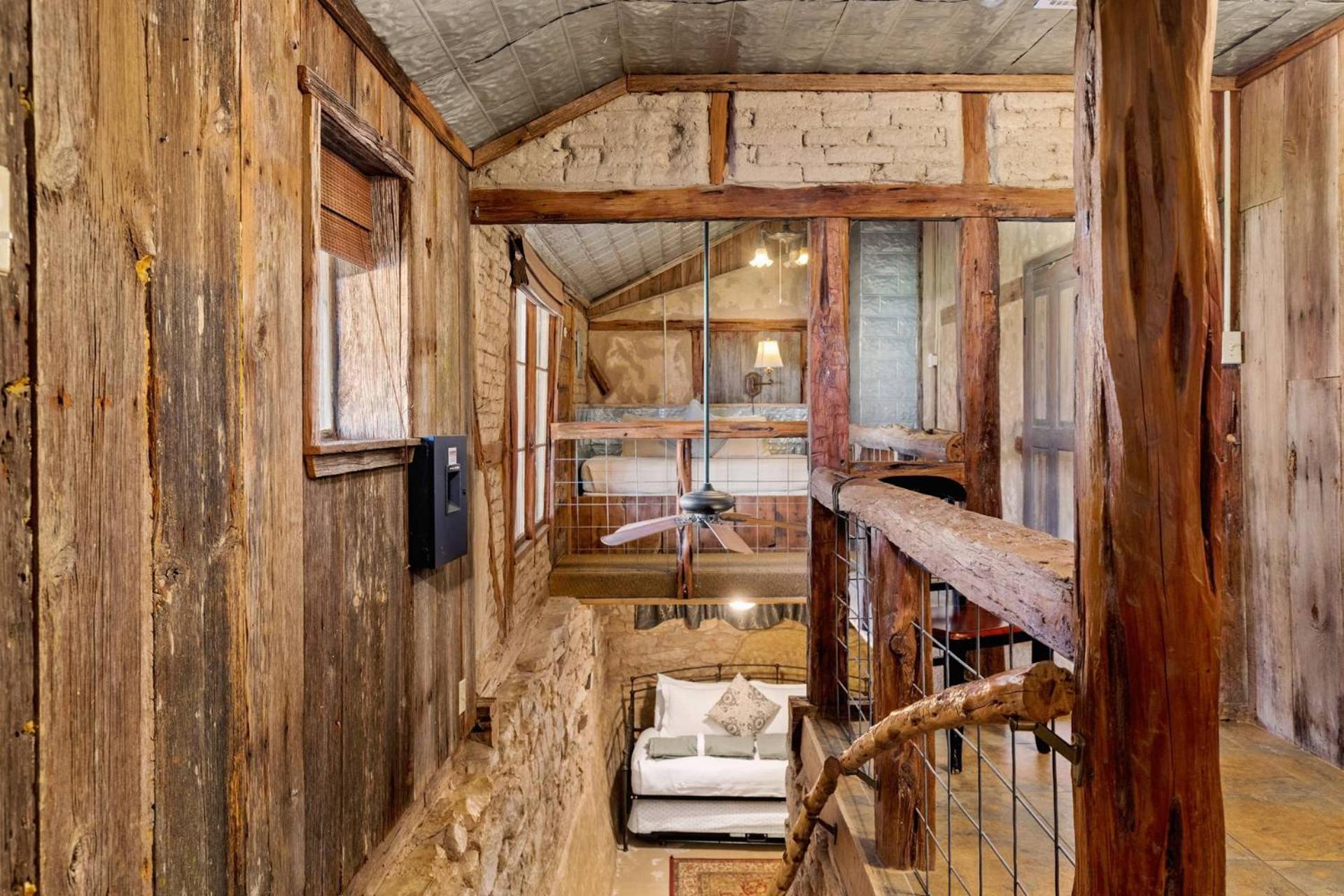 #6 The Root Cellar At Garrison In Gruene New Braunfels Exterior foto